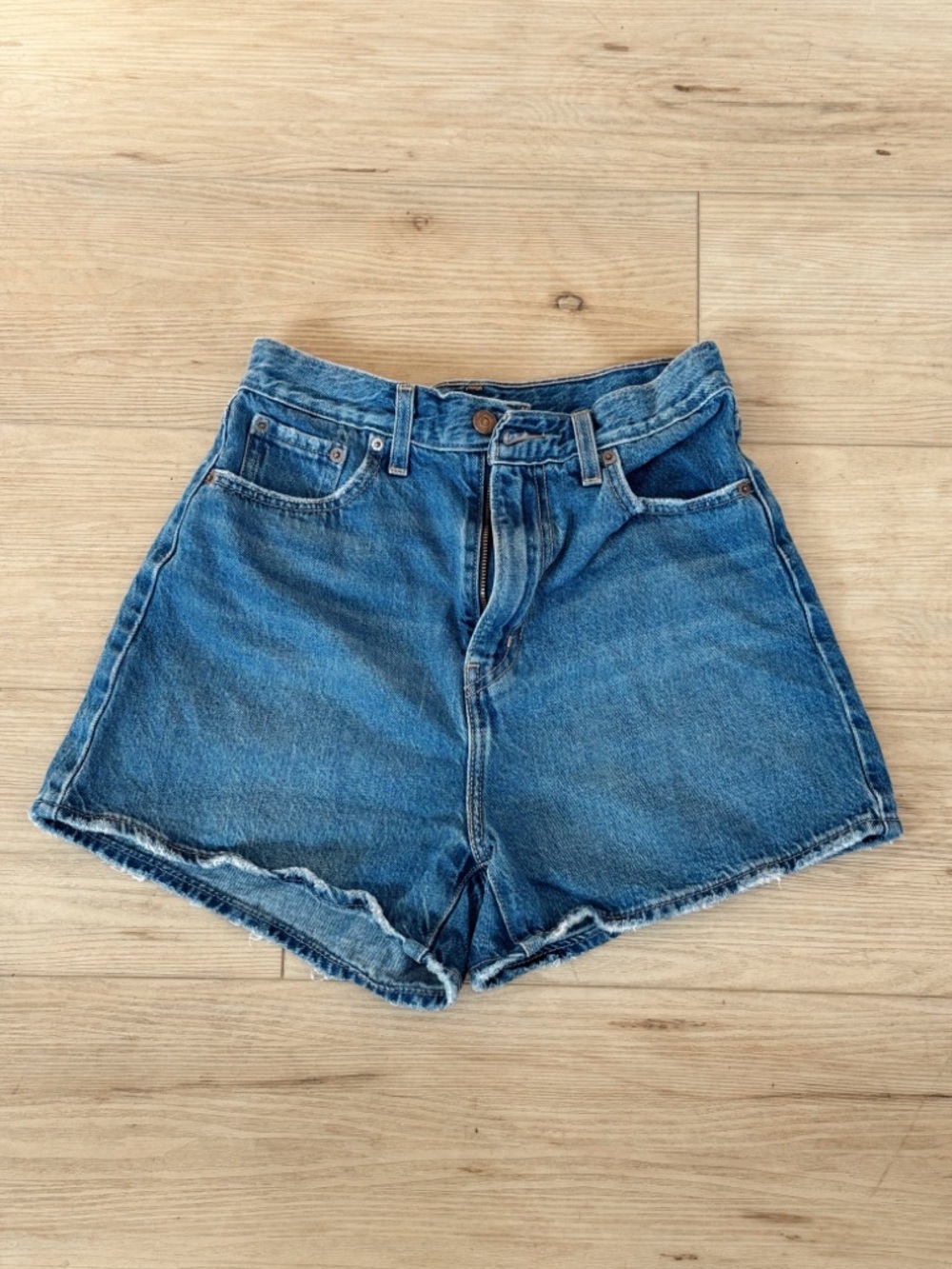 Levi's Vintage-Style Blue Denim High-Rise Shorts